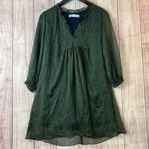 Zara‎ Green Dot Cheetah Babydoll V
Neck Mini Dress Size S